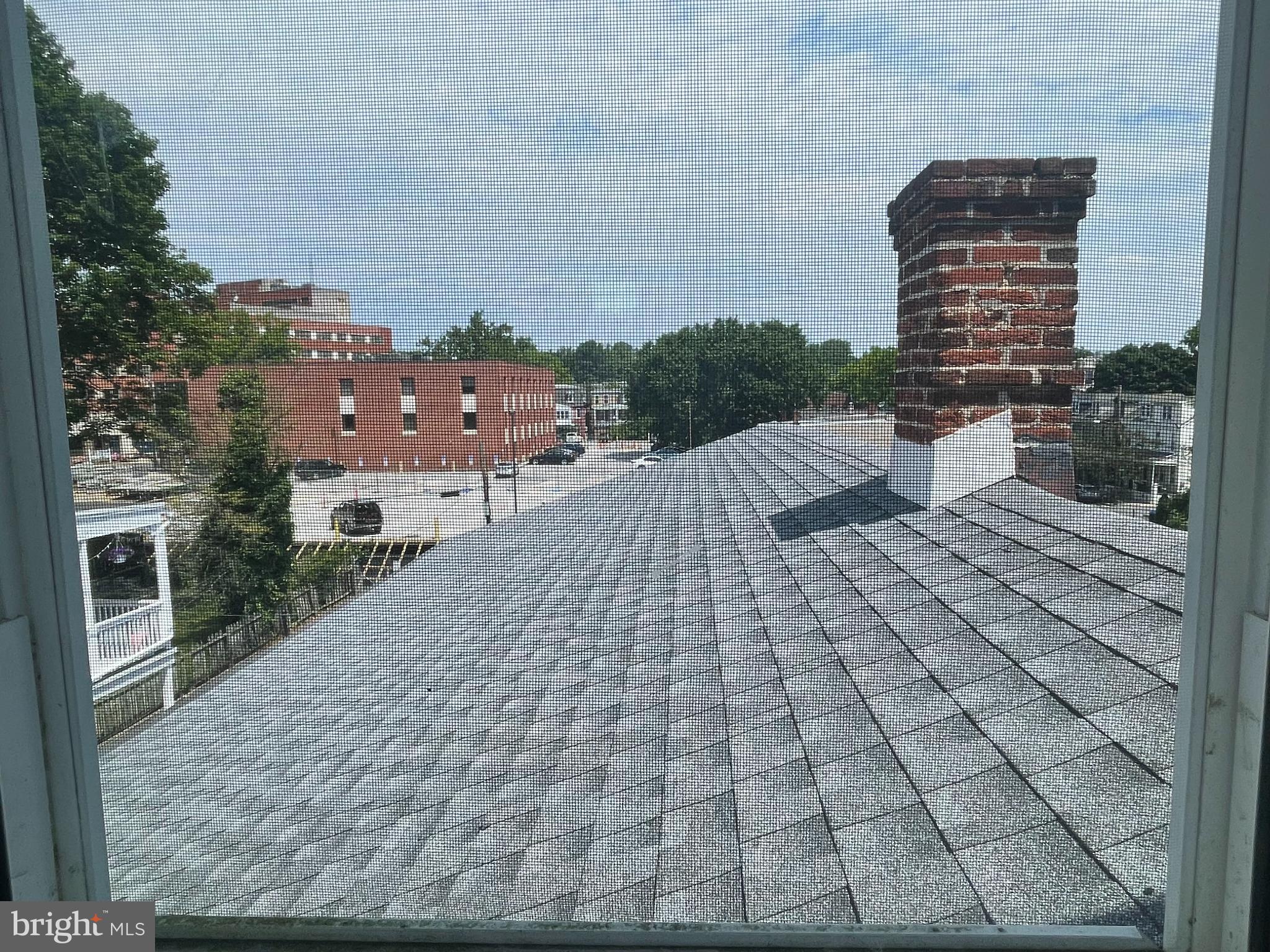 CHESTNUT HILL - Commercial Sale