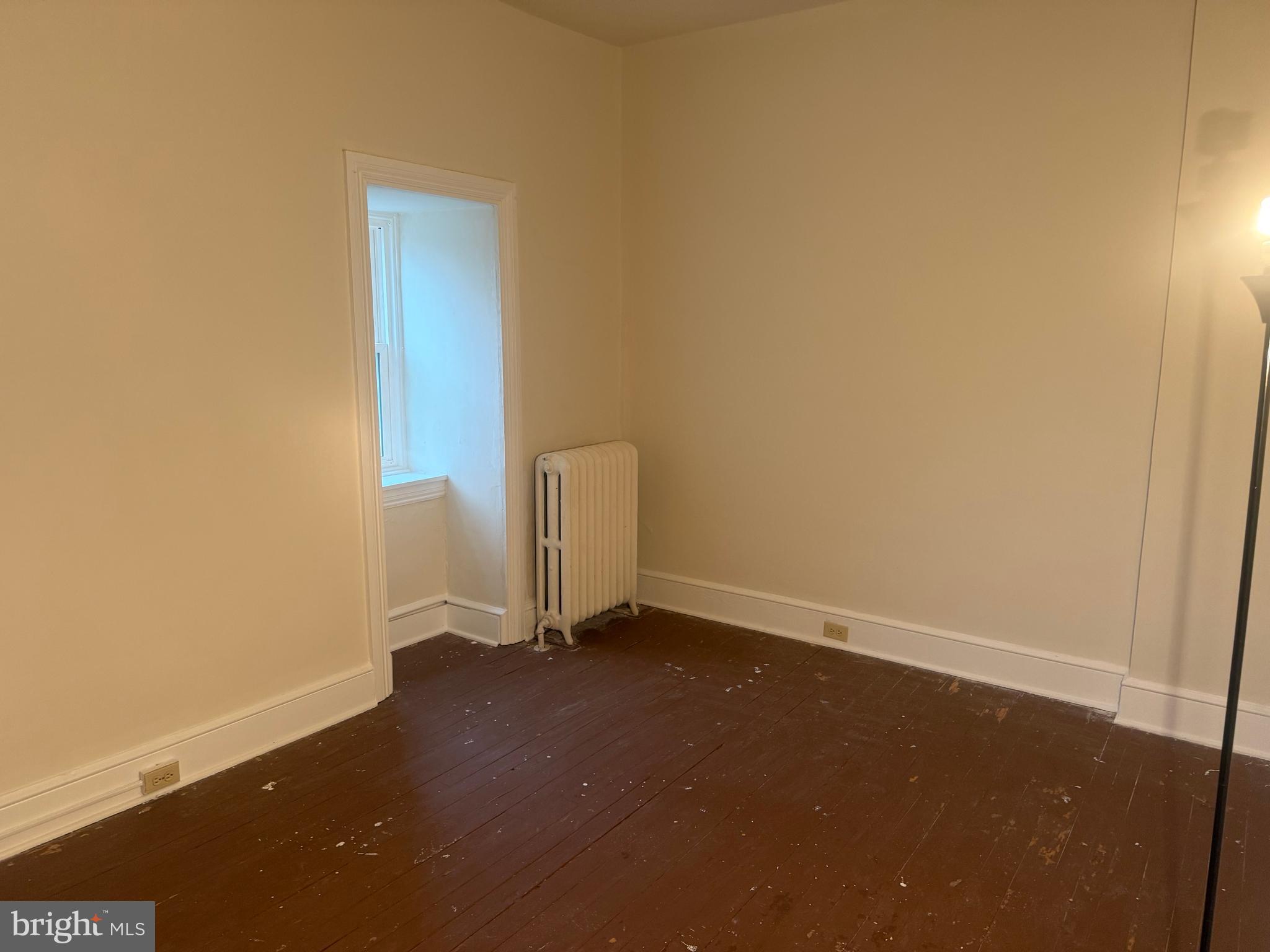 CHESTNUT HILL - Commercial Sale