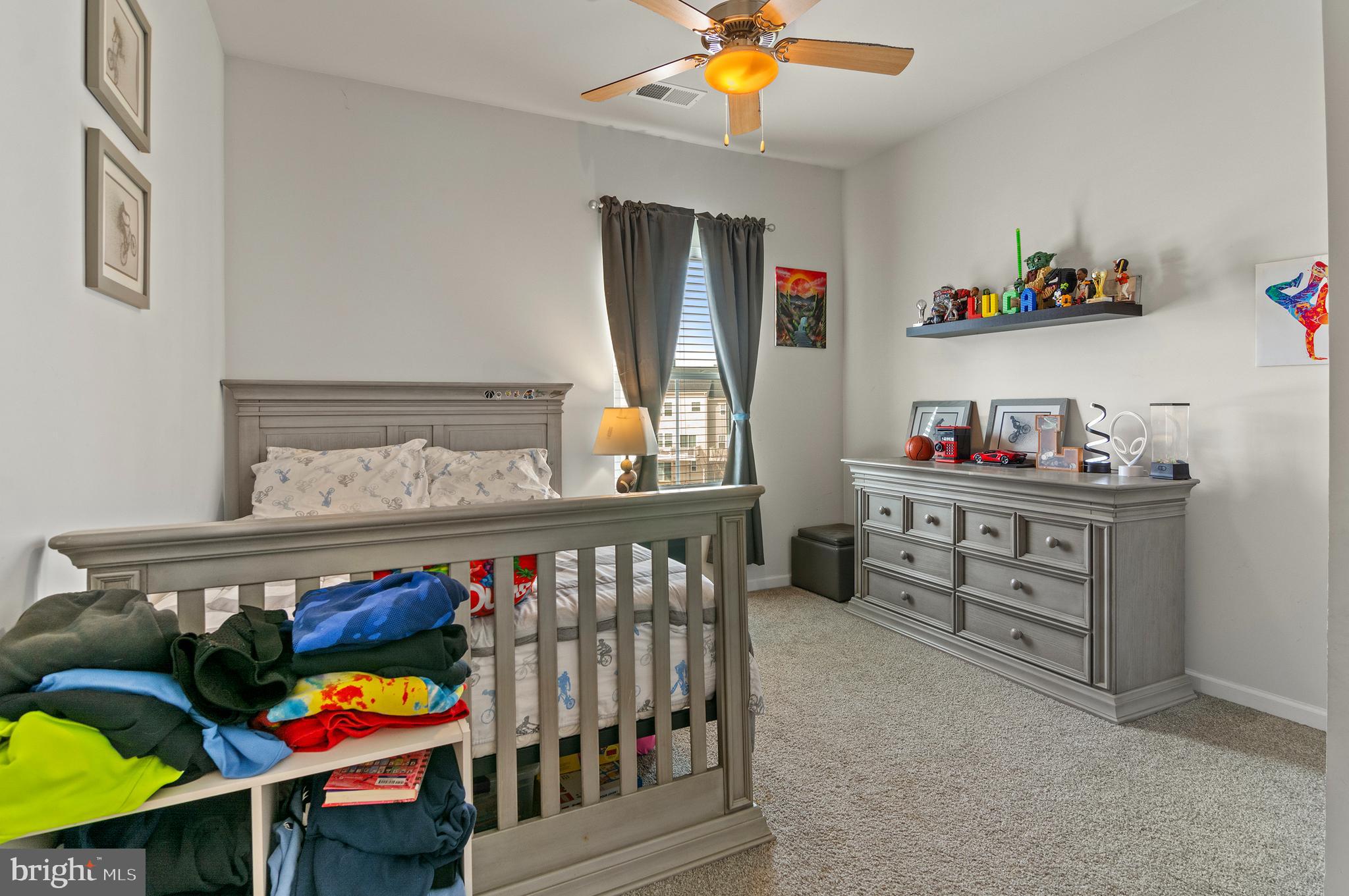 CREEKSIDE VILLAGE - Residential