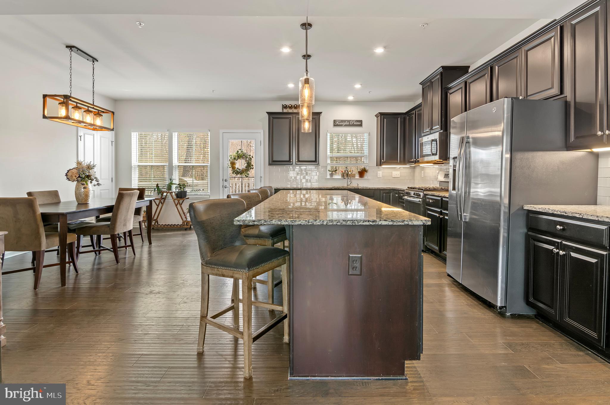 CREEKSIDE VILLAGE - Residential