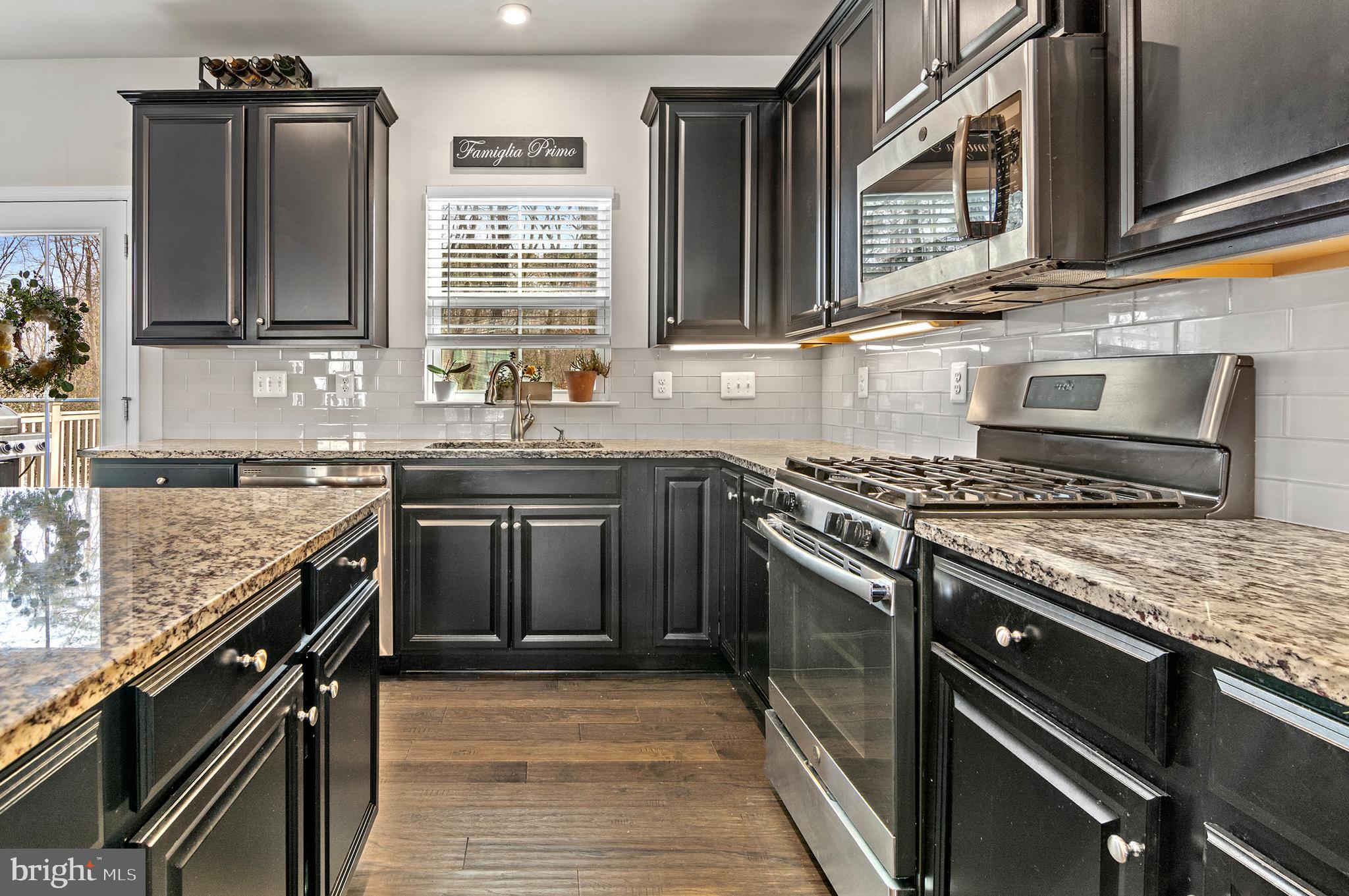 CREEKSIDE VILLAGE - Residential