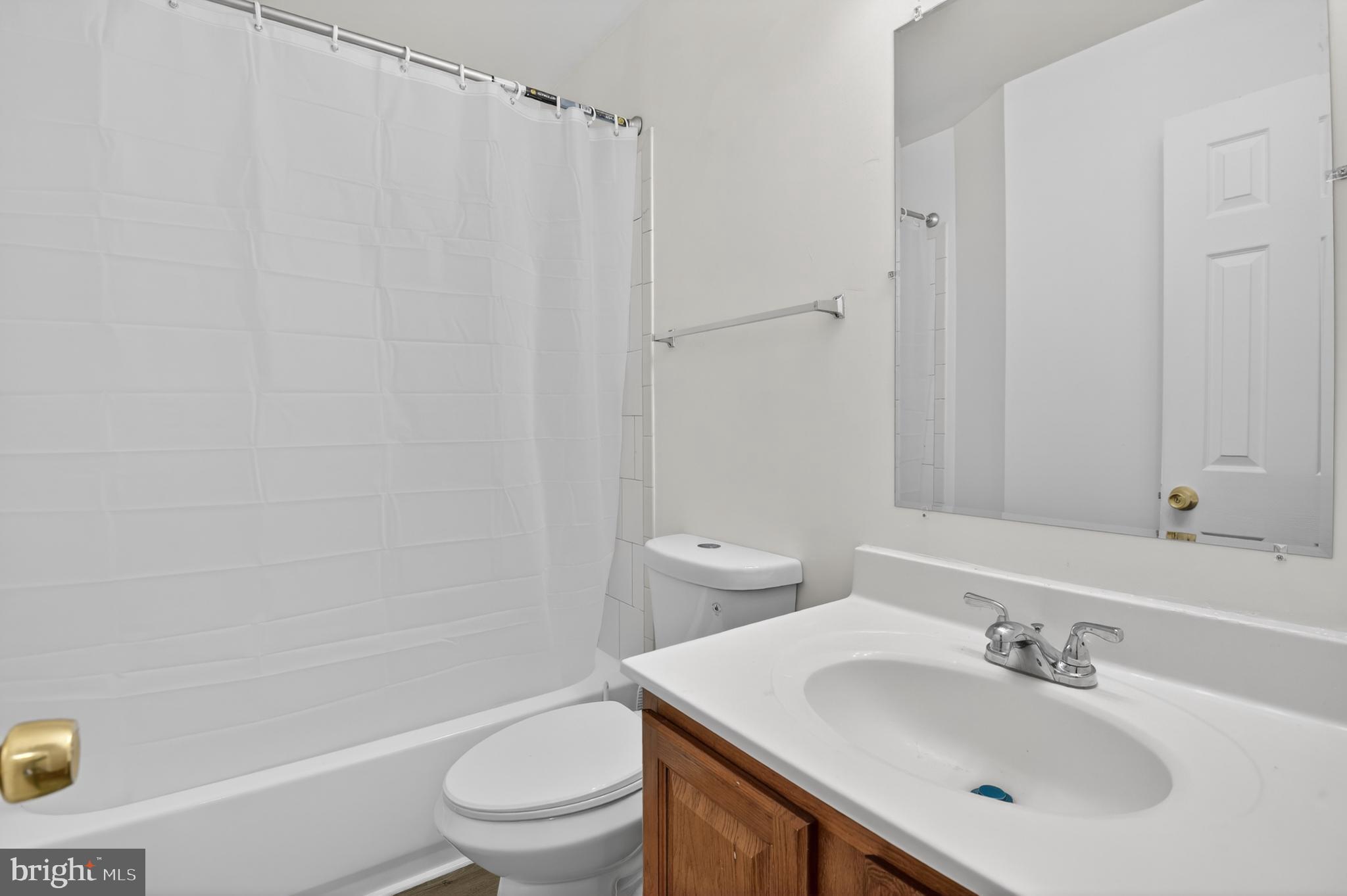BROCK BRIDGE TOWNHOMES - Residential