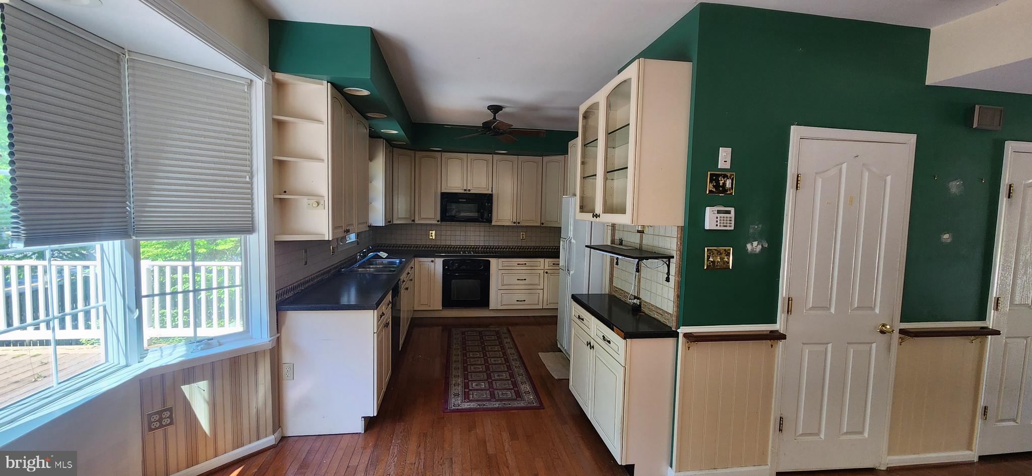 MEADOWS AT OWINGS MILLS - Residential