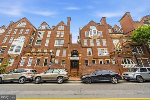 Photo of 120 Cameron Street #CS107, ALEXANDRIA, VA 22314 (MLS # VAAX2060356)