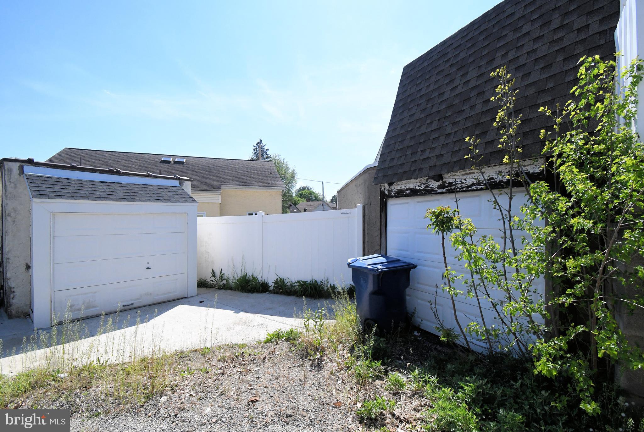 HOLLYWOOD - Residential