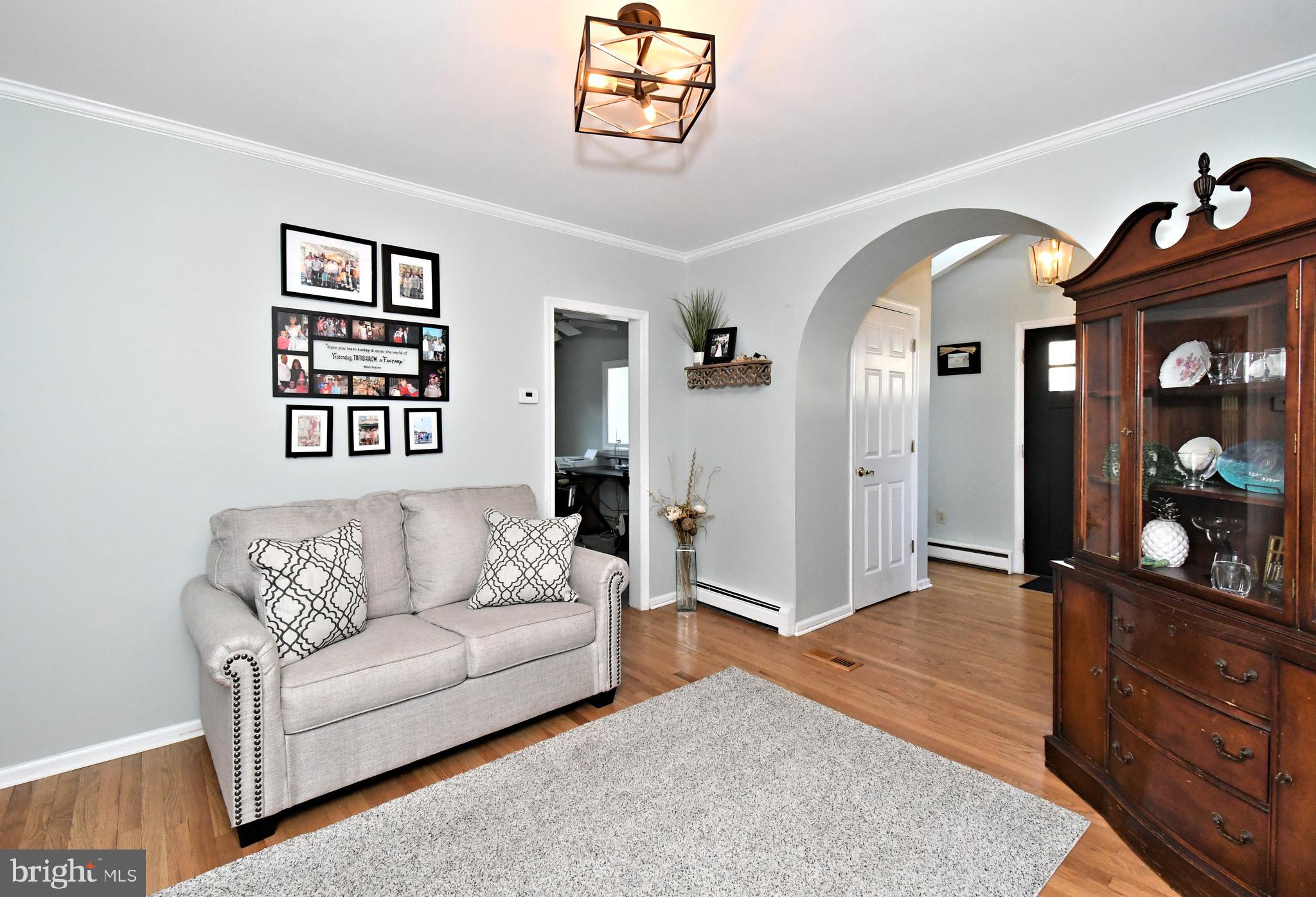 HOLLYWOOD - Residential