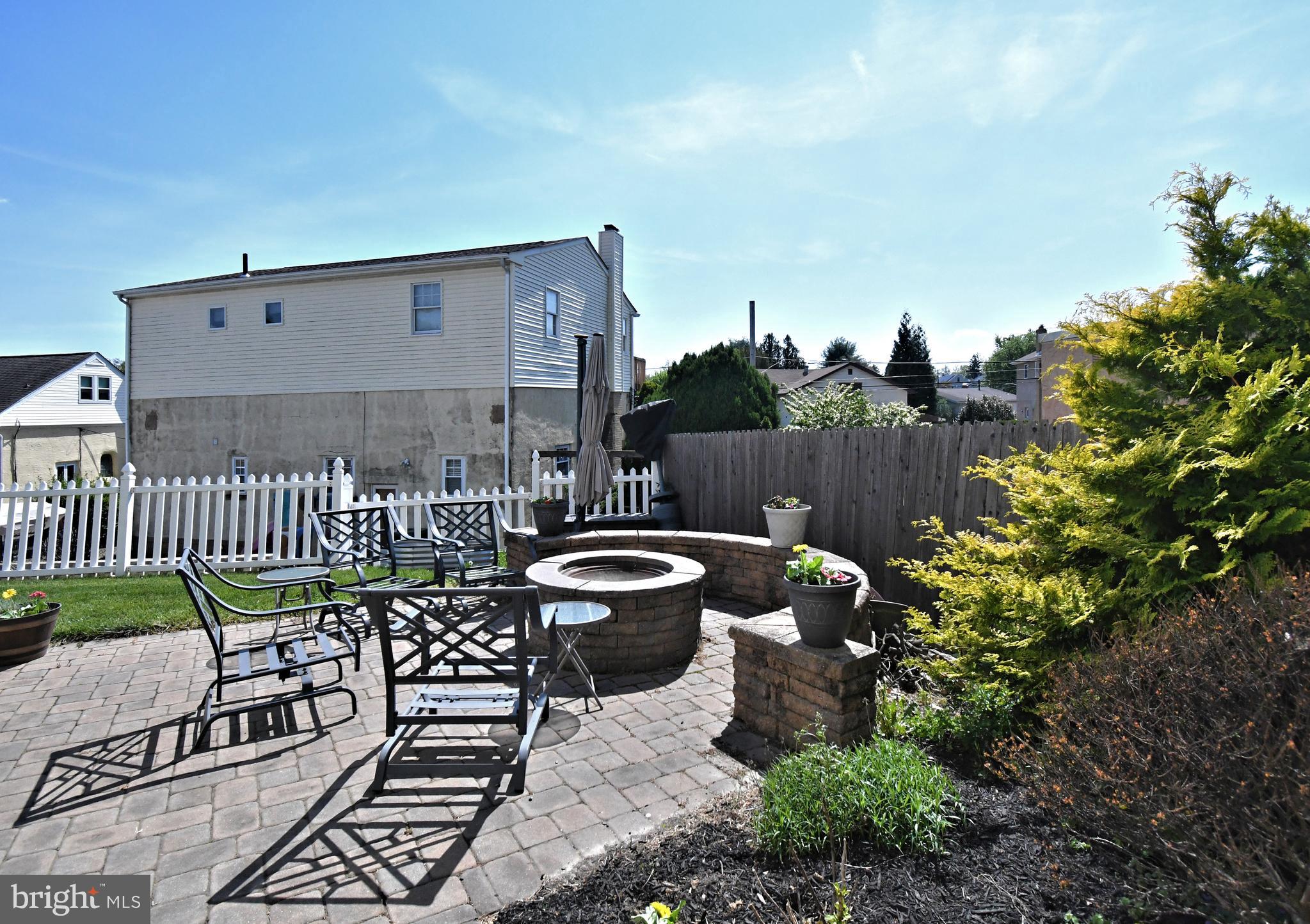 HOLLYWOOD - Residential