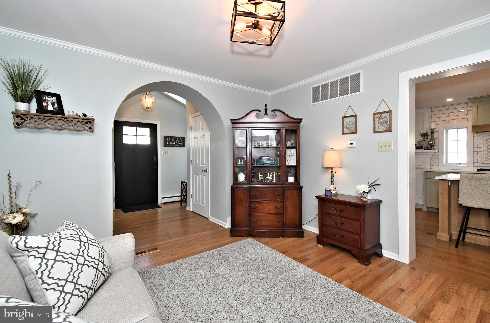 HOLLYWOOD - Residential