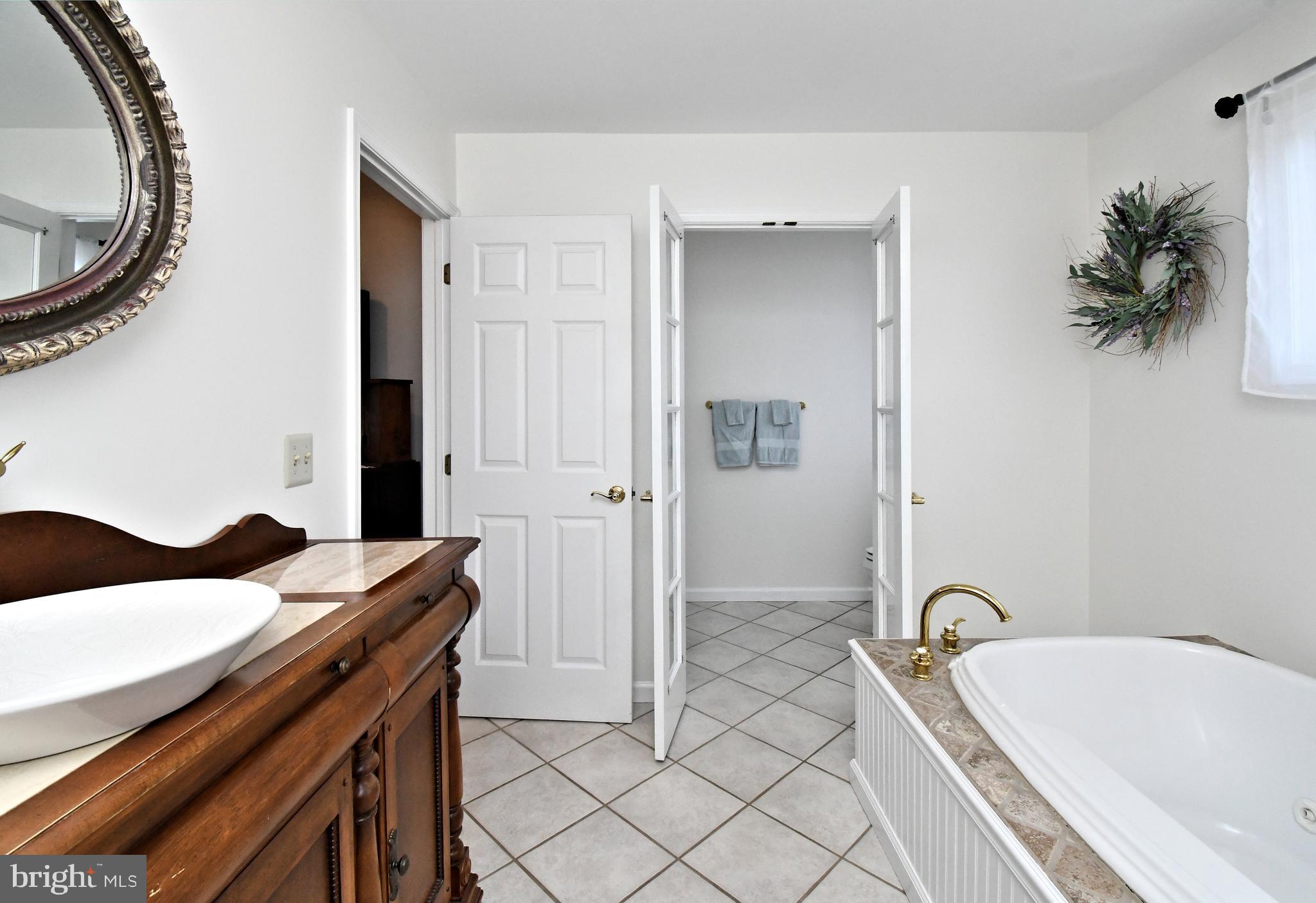 HOLLYWOOD - Residential