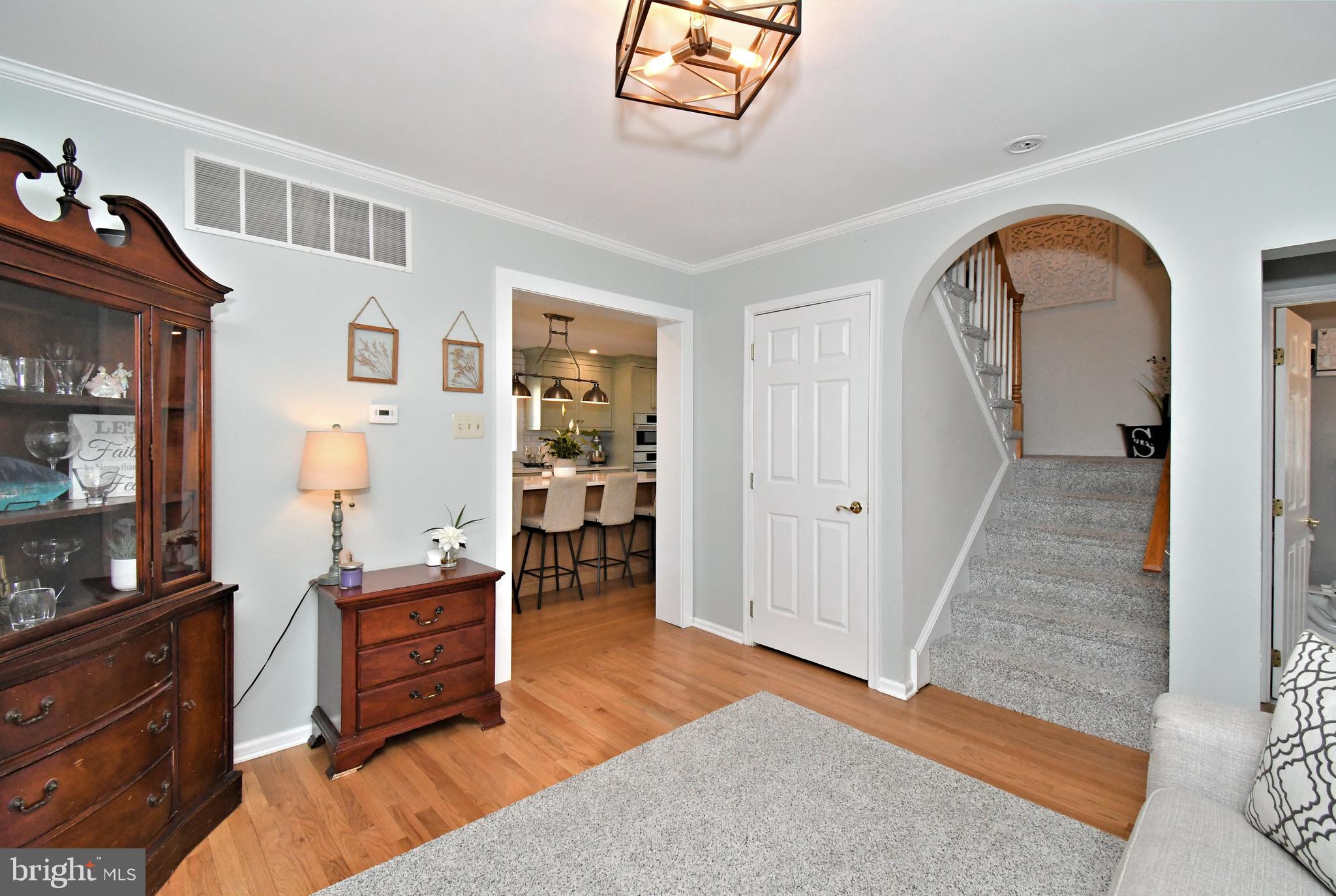 HOLLYWOOD - Residential
