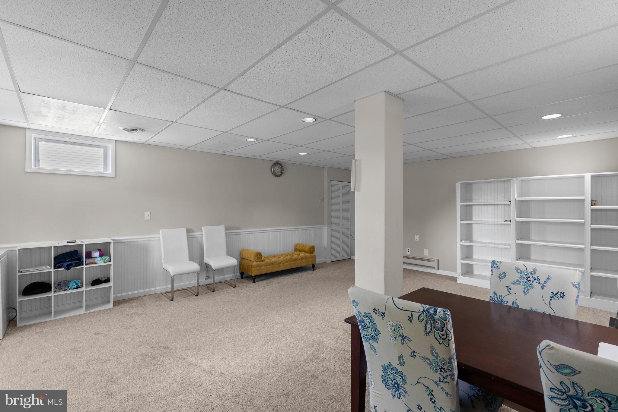 DAMASCUS OUTSIDE - Residential