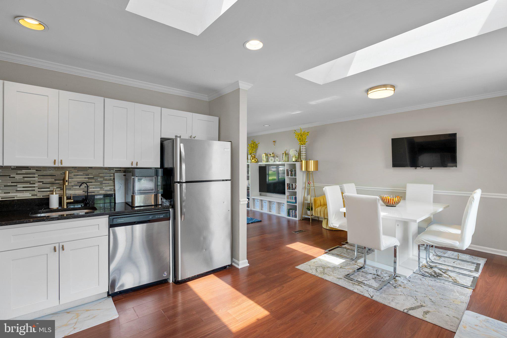 DAMASCUS OUTSIDE - Residential