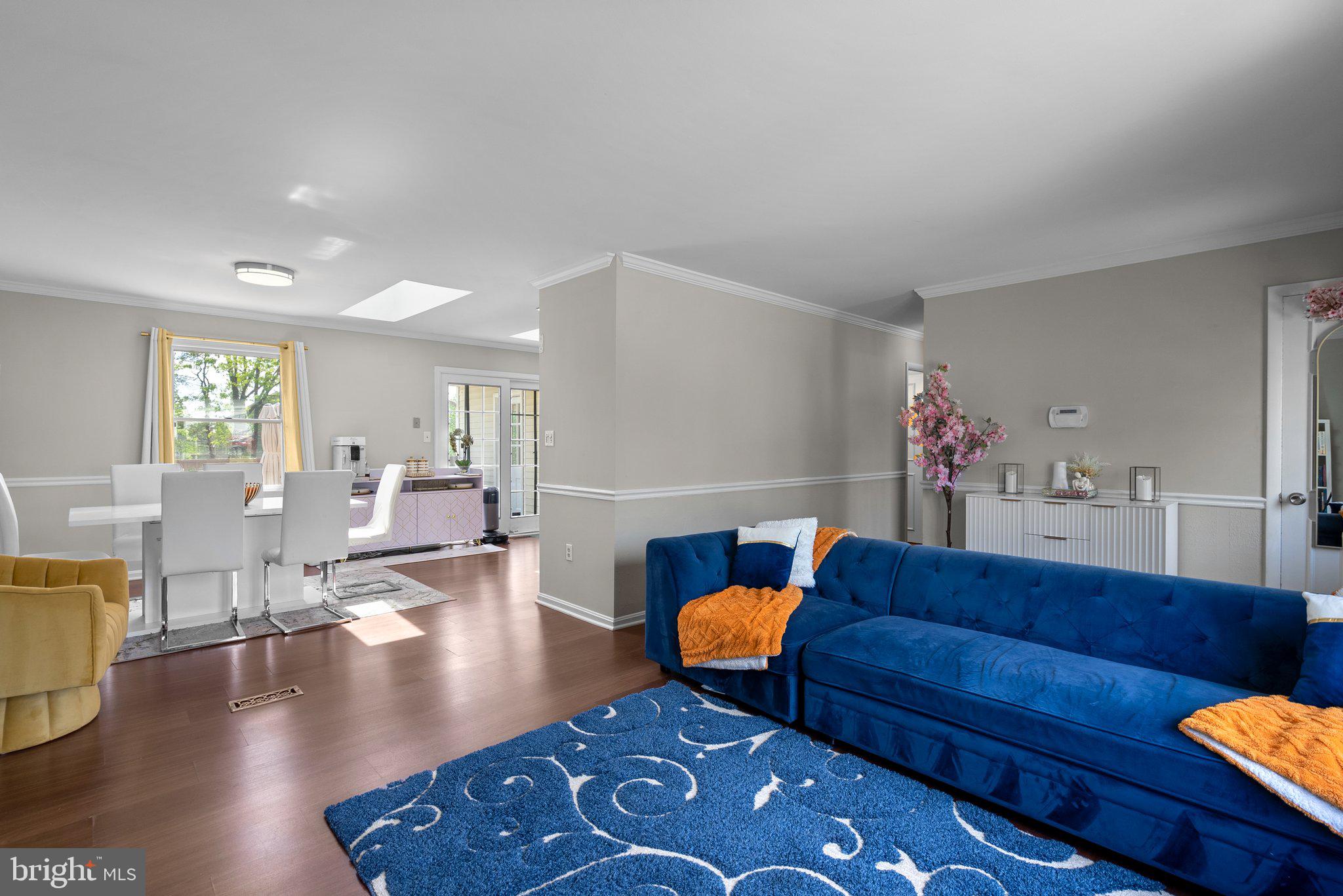 DAMASCUS OUTSIDE - Residential