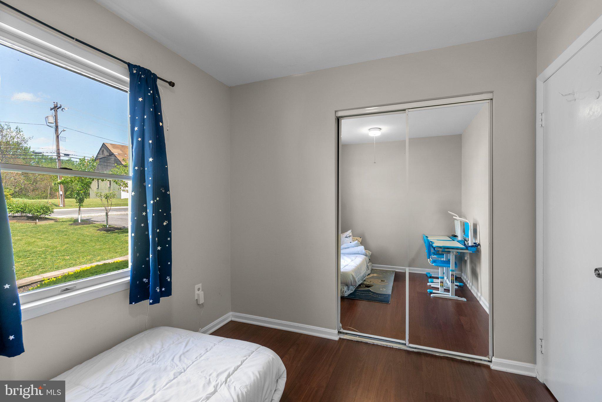 DAMASCUS OUTSIDE - Residential