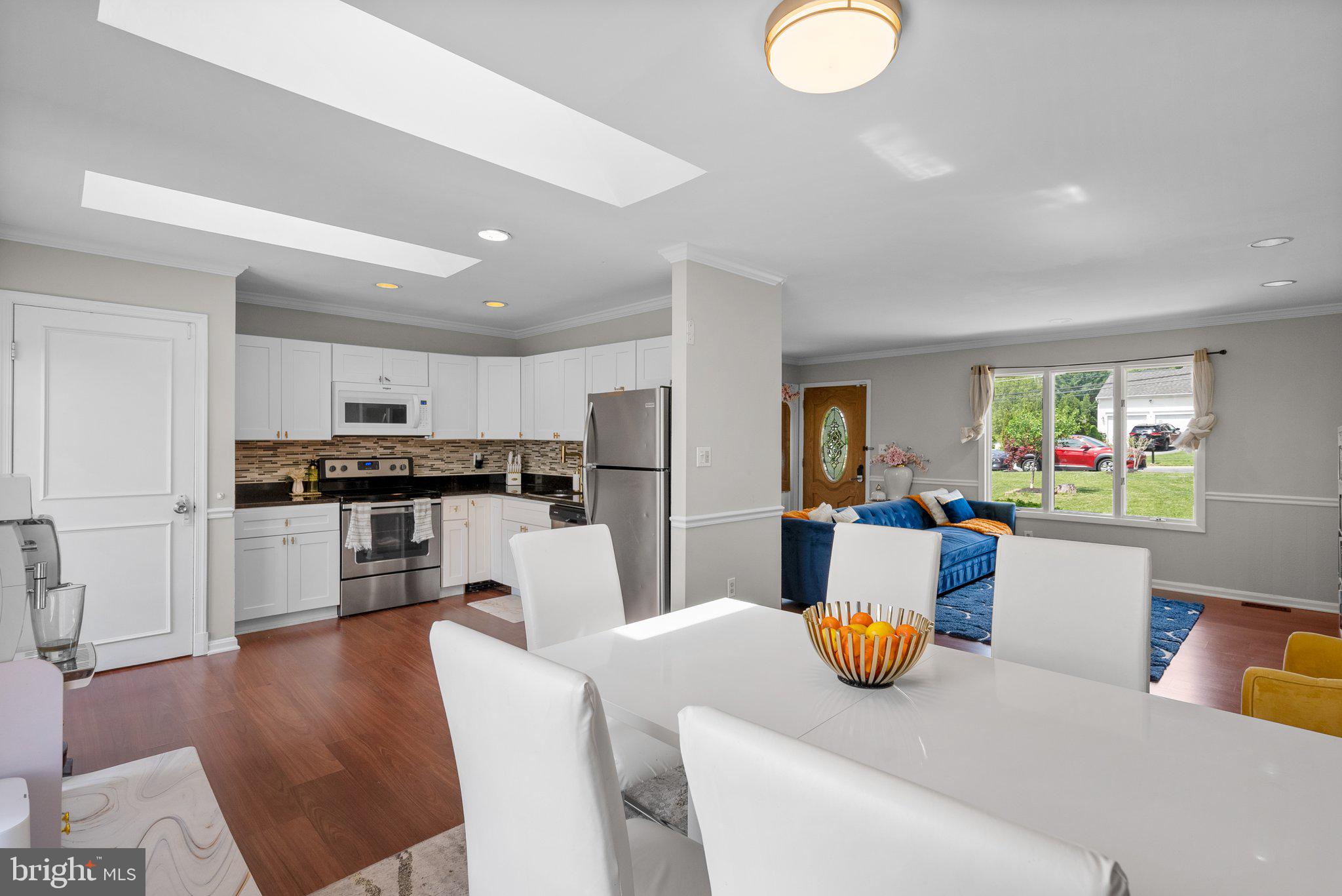 DAMASCUS OUTSIDE - Residential