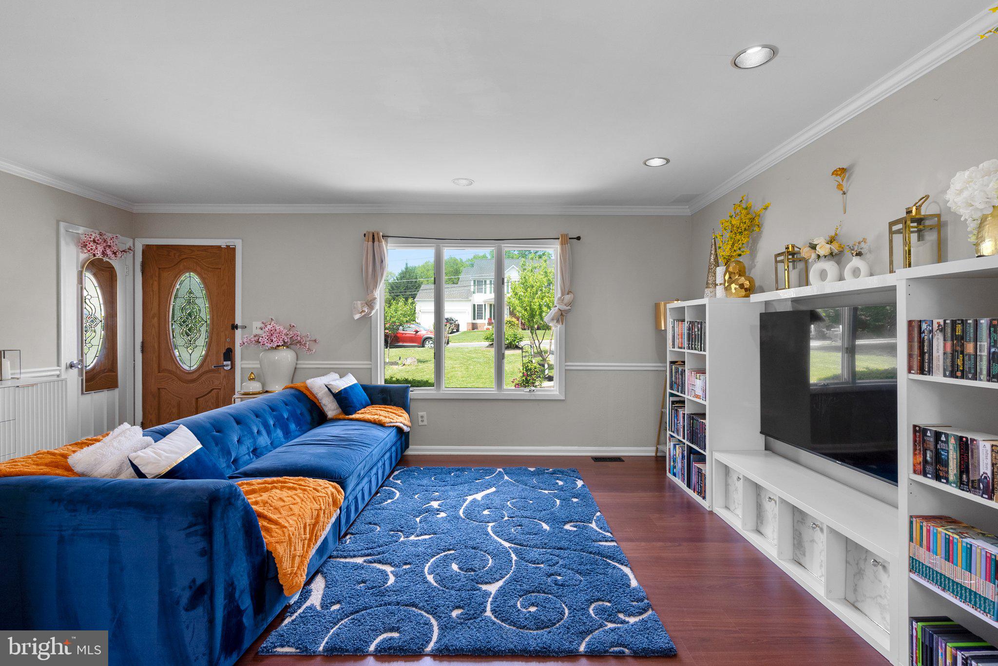 DAMASCUS OUTSIDE - Residential