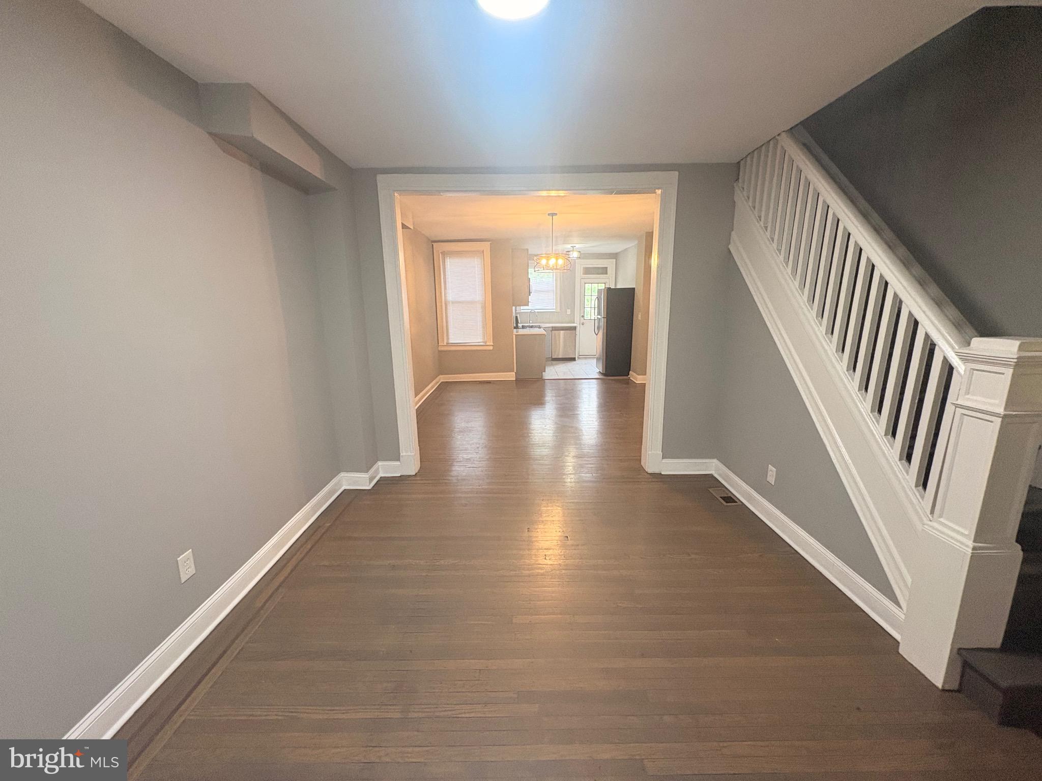 MEDFIELD - Residential