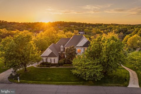 Photo of 17111 Needles Court, LEESBURG, VA 20176 (MLS # VALO2120116)