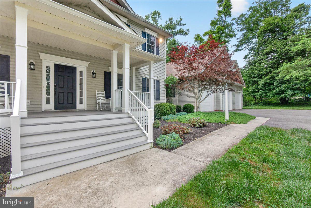 2516 DAISY ROAD