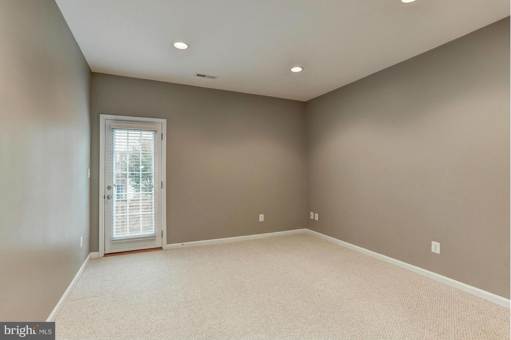 STONE RIDGE SOUTH - Residential