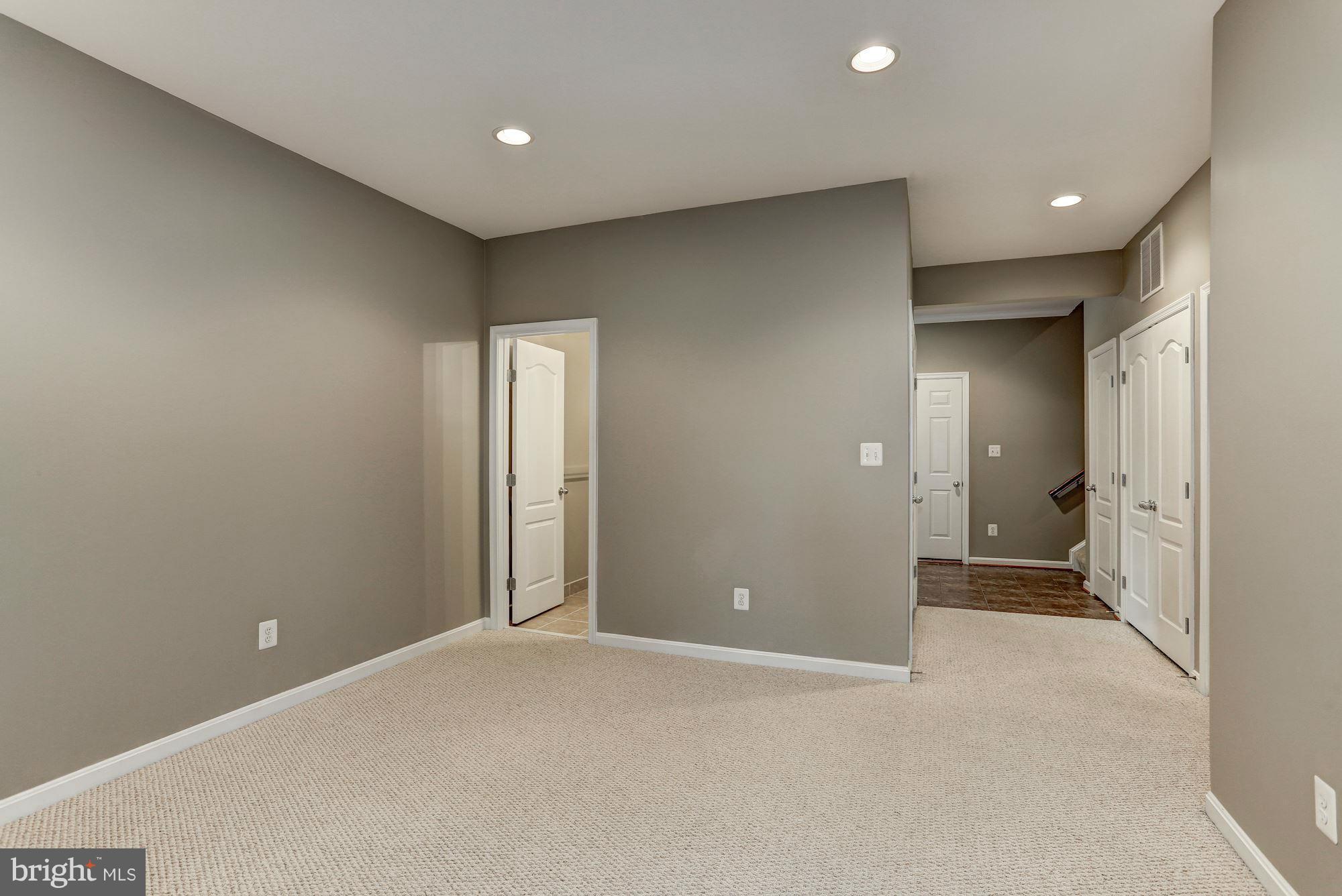 STONE RIDGE SOUTH - Residential