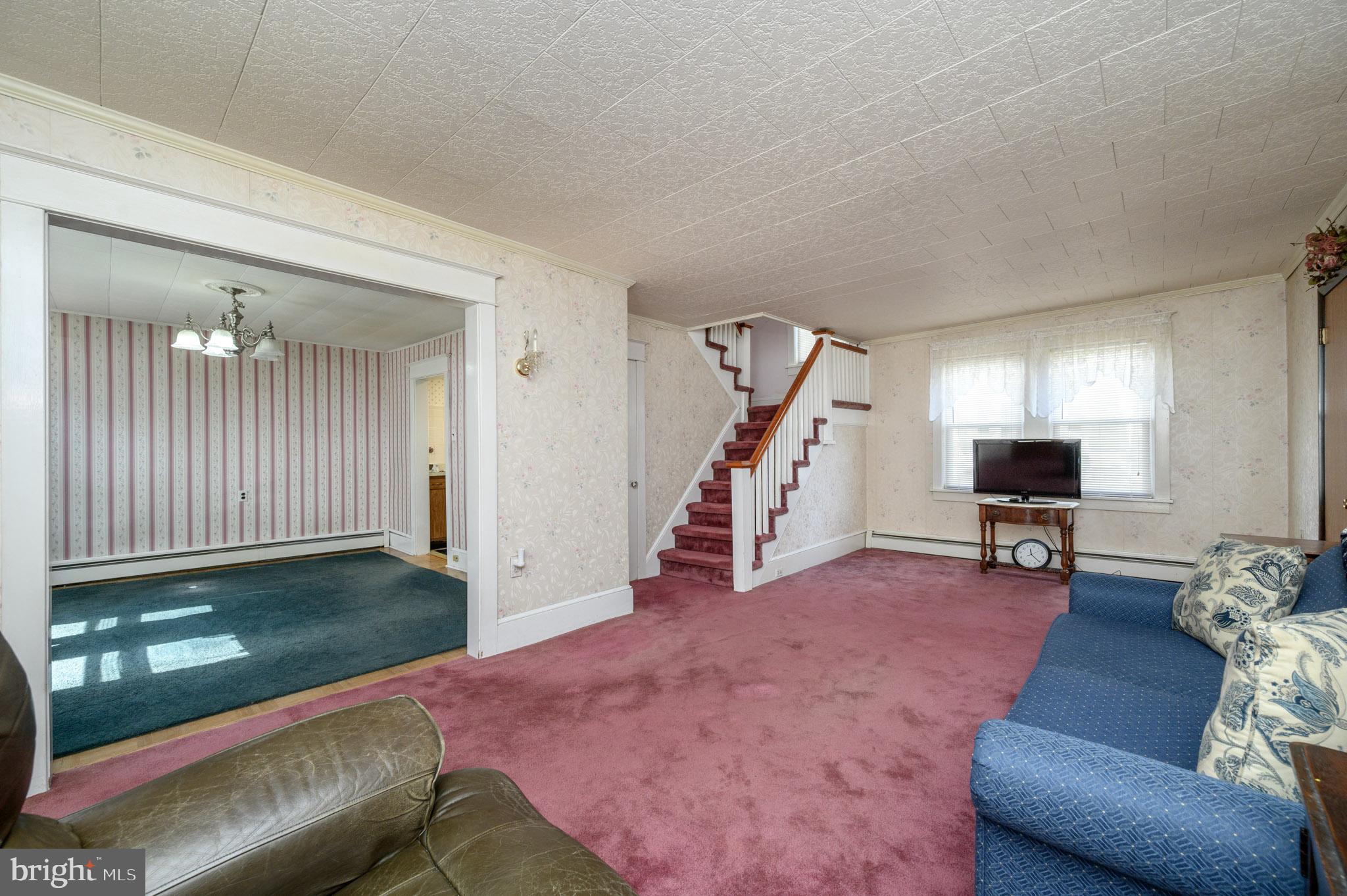38 HARDING AVENUE