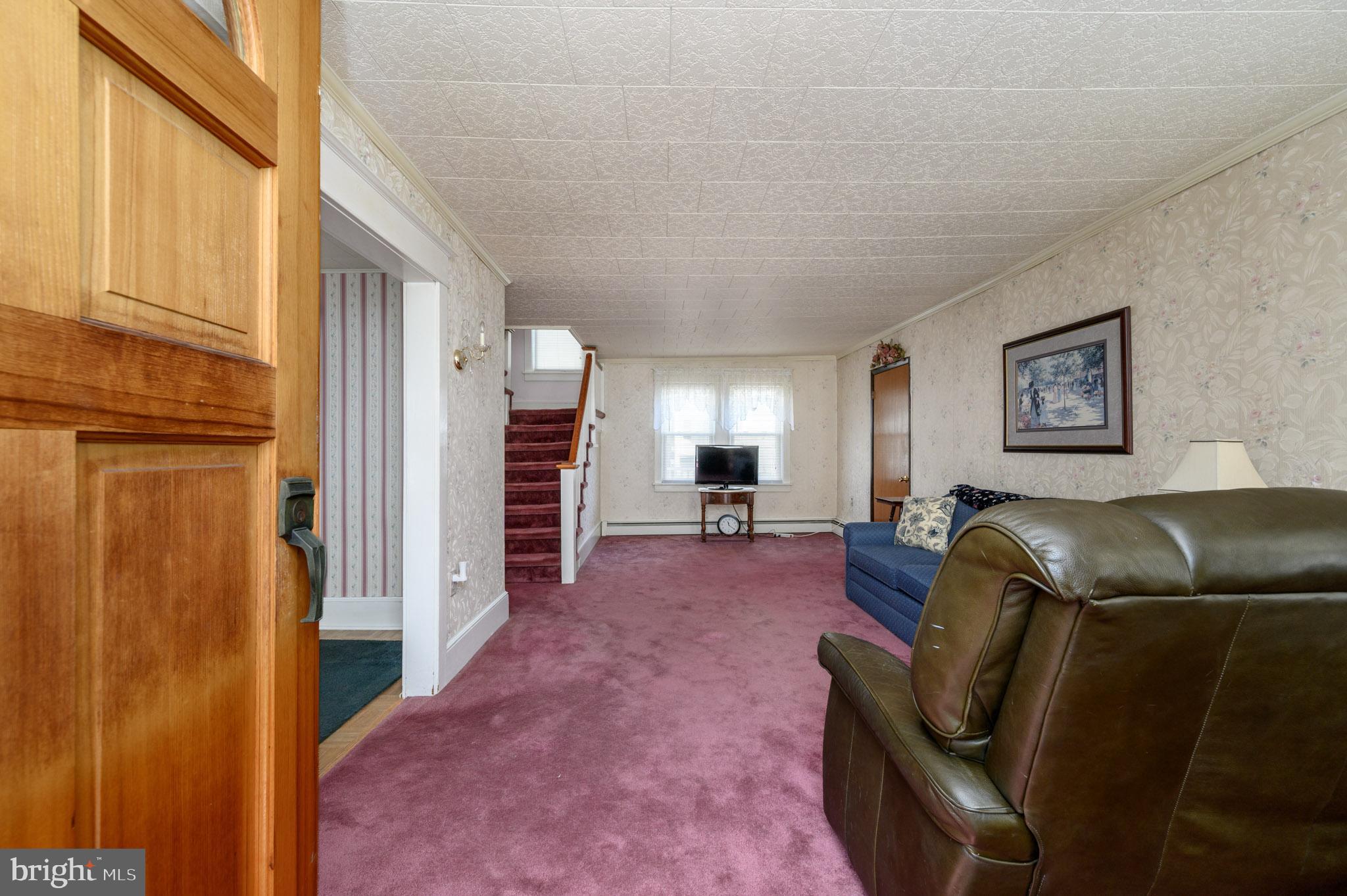 38 HARDING AVENUE