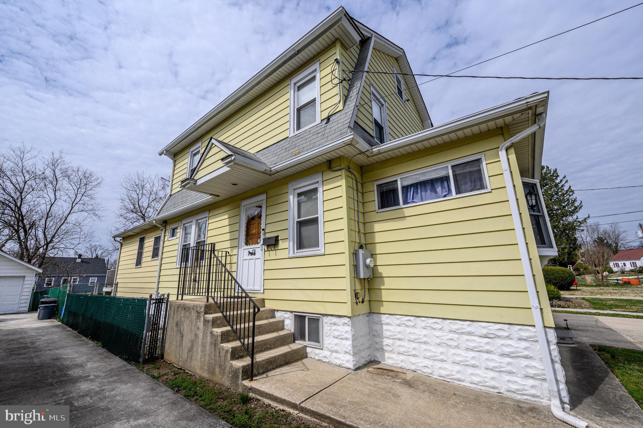 38 HARDING AVENUE