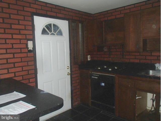 MANCHESTER - Residential