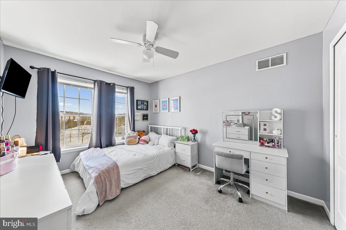 VILLAGE OF BAYBERRY - Residential