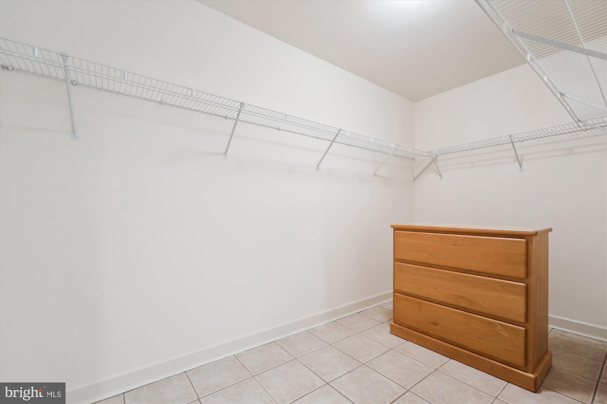 PT ROCKVILLE TWN RES 3 - Residential