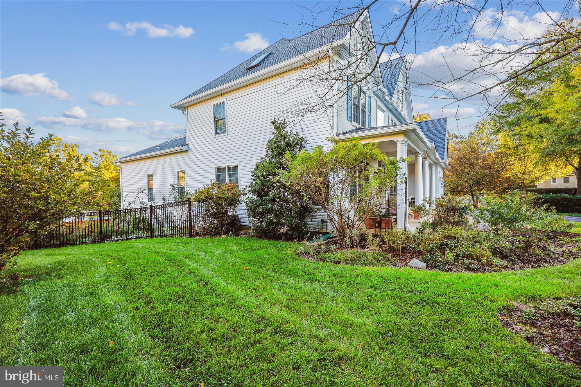 PT ROCKVILLE TWN RES 3 - Residential