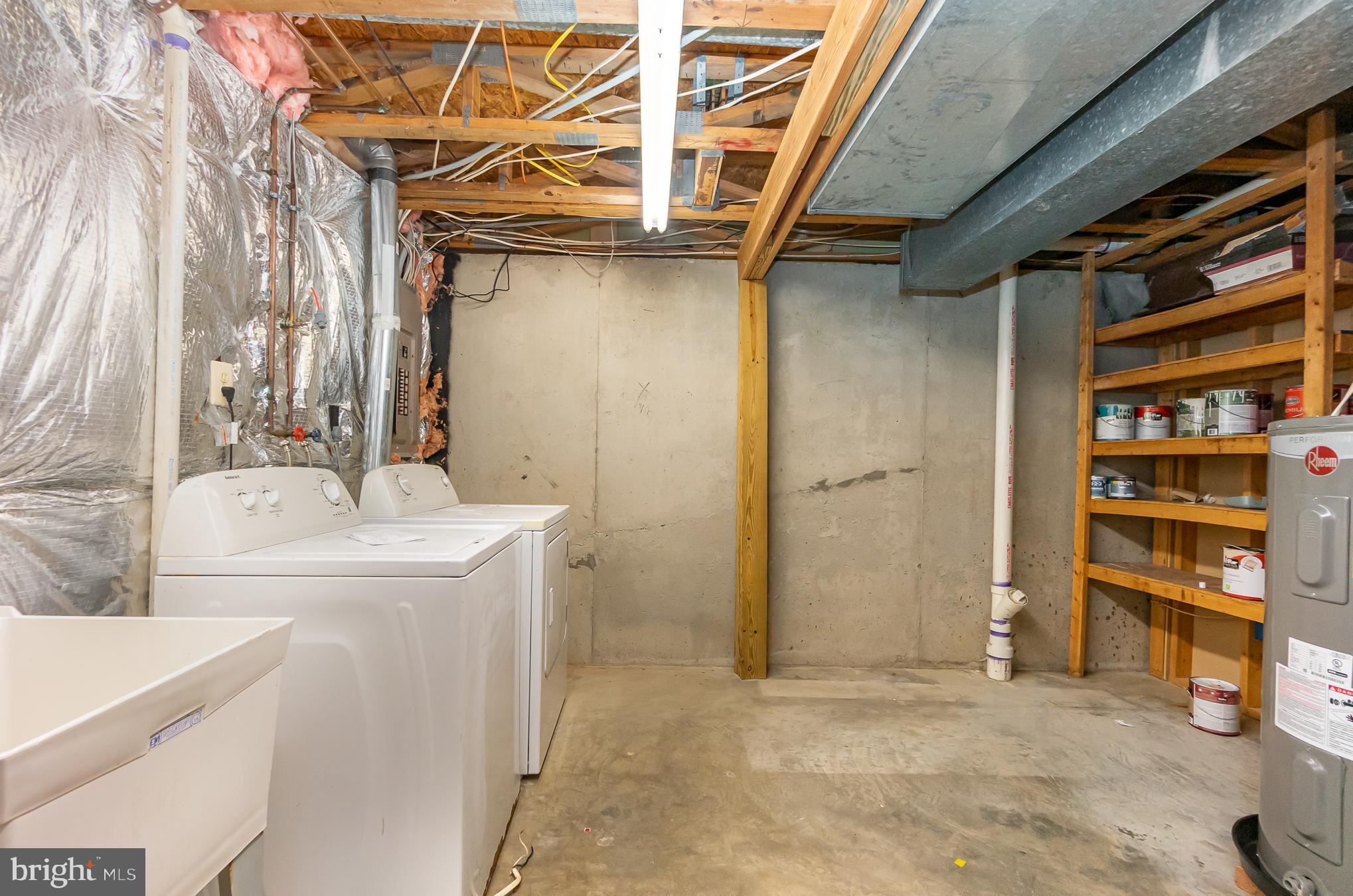 WHITE OAK - Residential