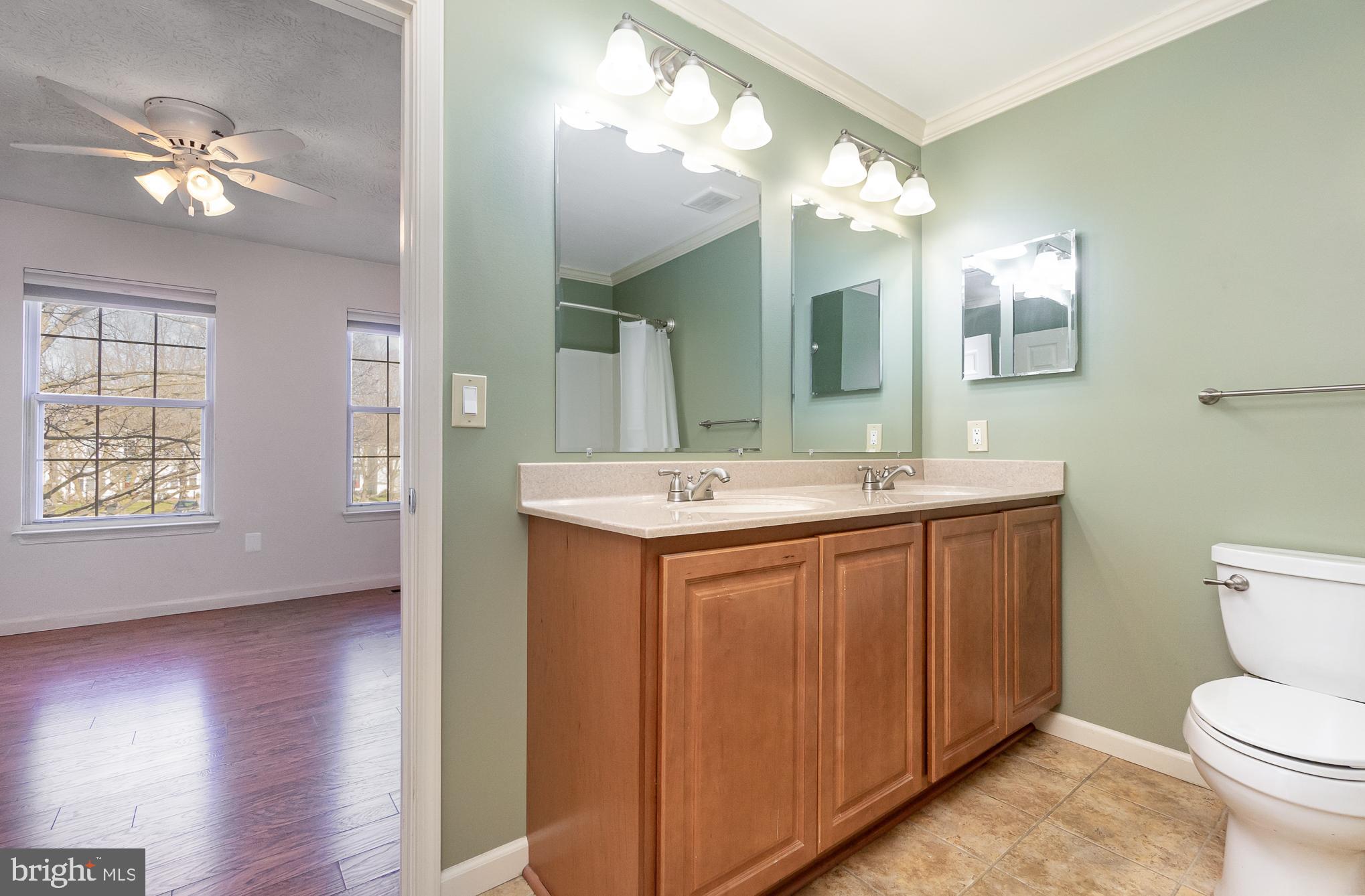 WHITE OAK - Residential