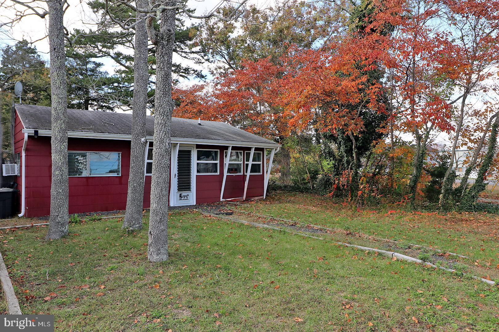 4 SPRUCE STREET