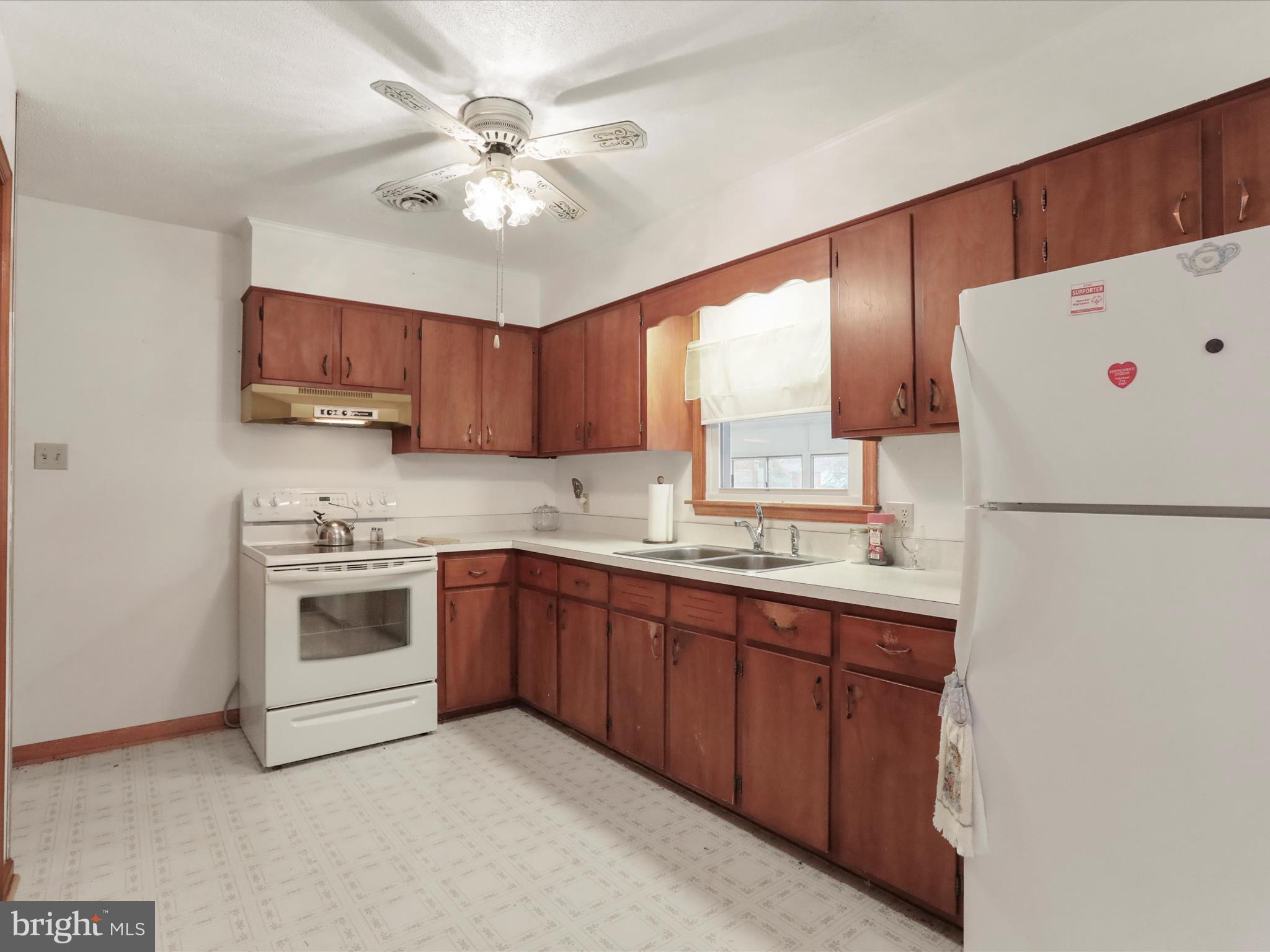 ORCHARD HILLS - Residential