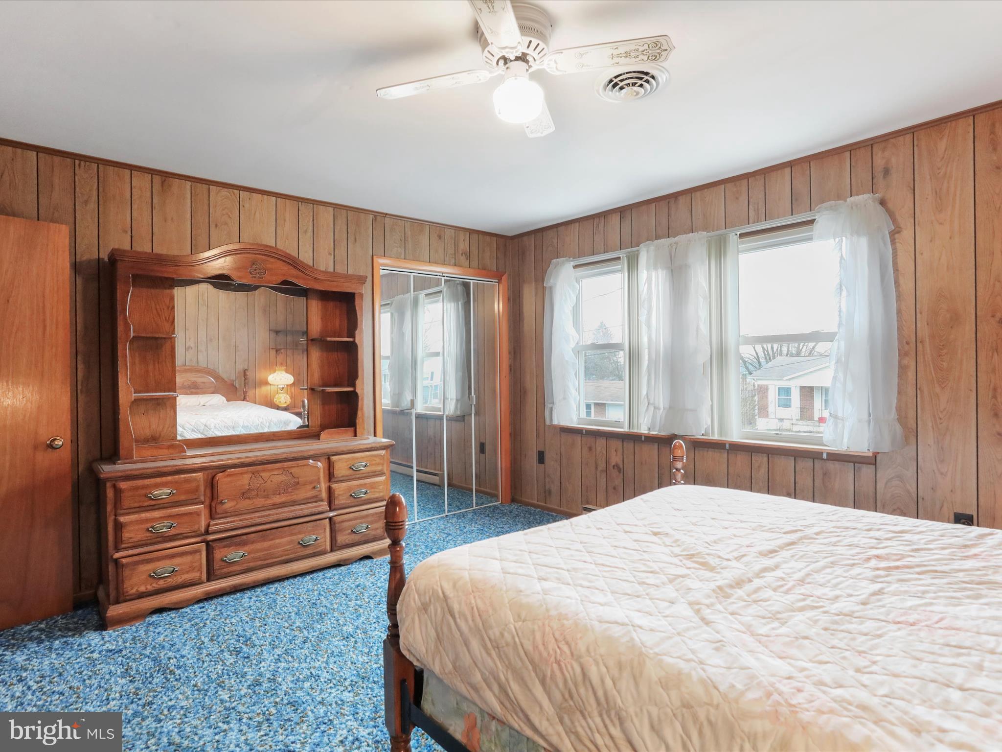 ORCHARD HILLS - Residential