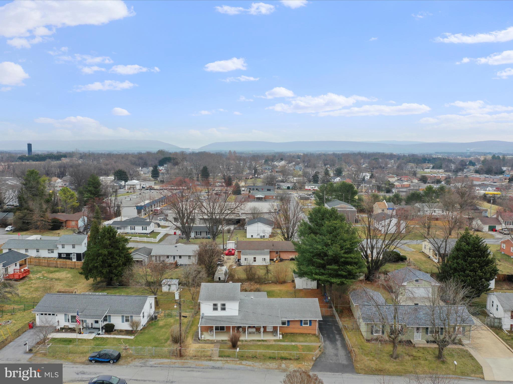 ORCHARD HILLS - Residential