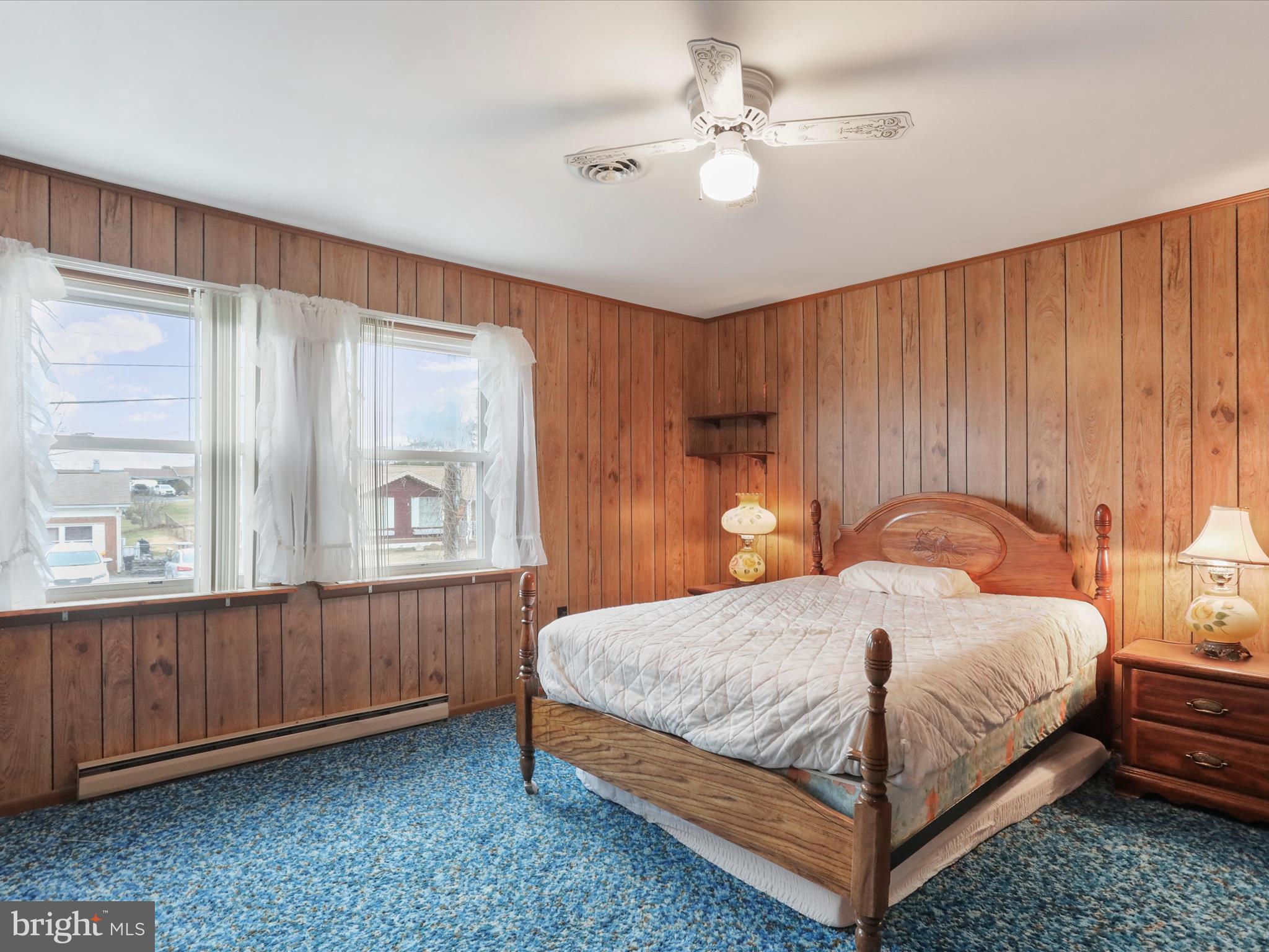 ORCHARD HILLS - Residential