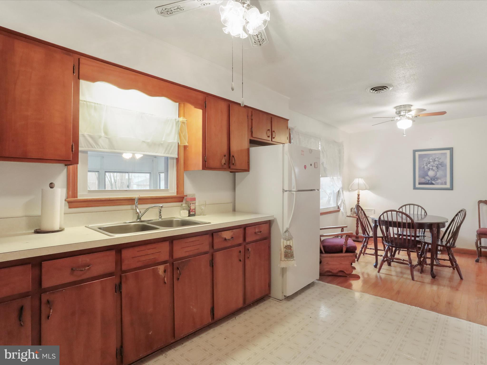 ORCHARD HILLS - Residential