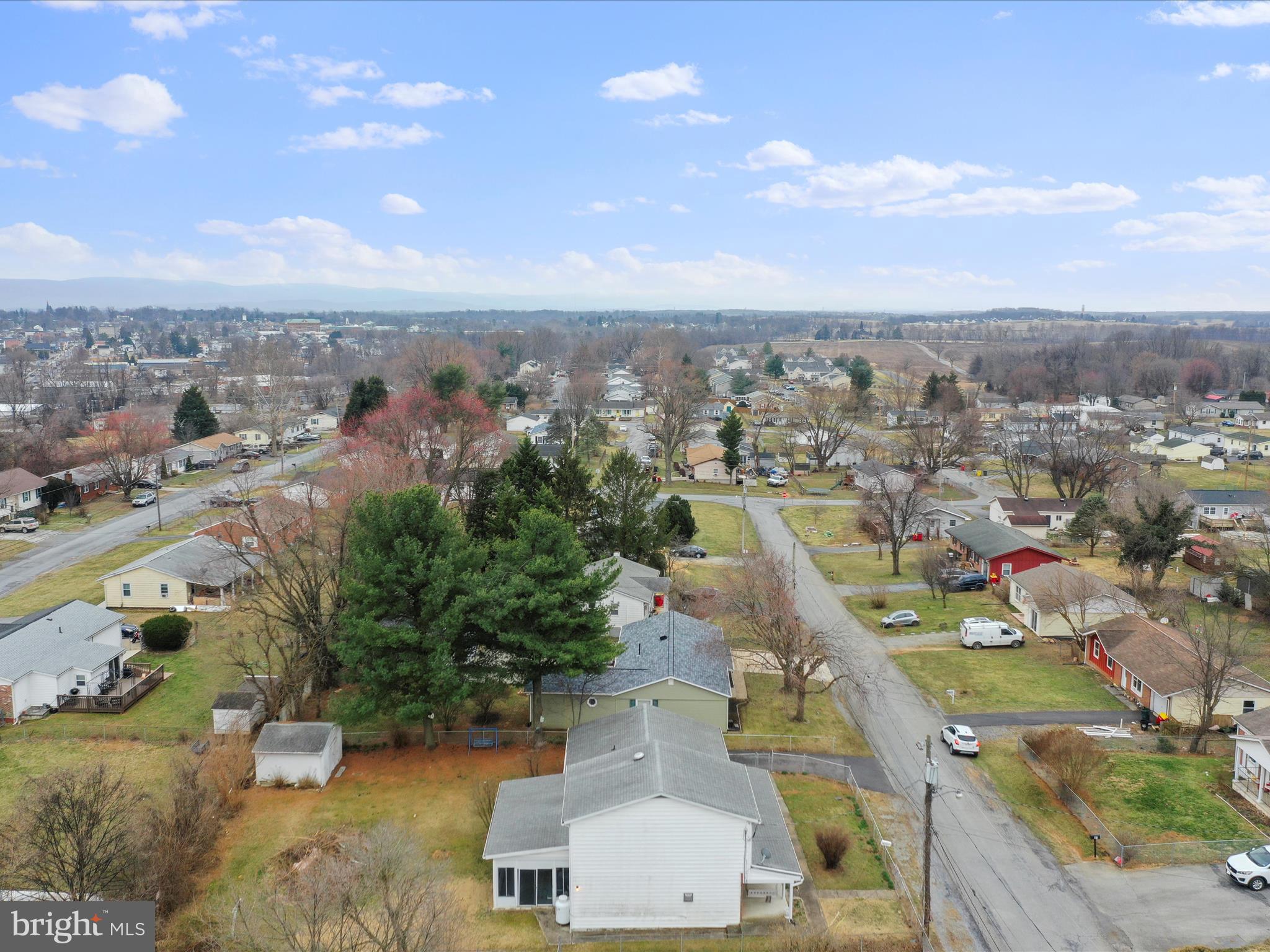 ORCHARD HILLS - Residential