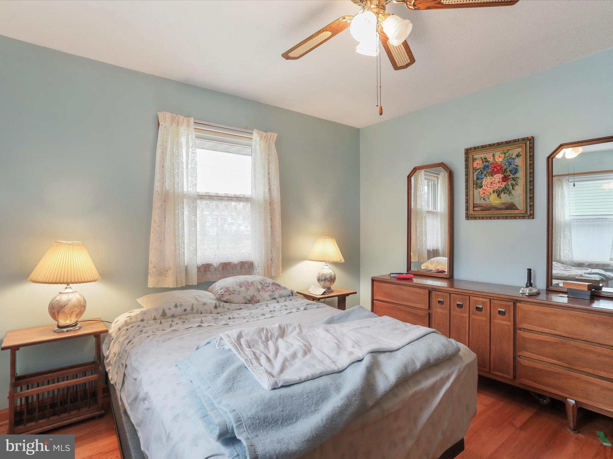 ORCHARD HILLS - Residential