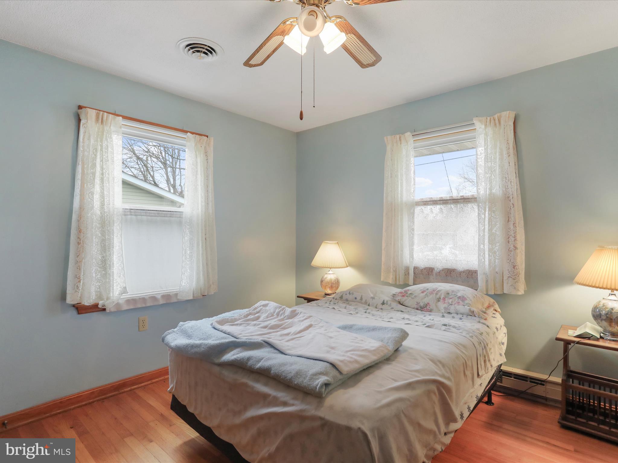 ORCHARD HILLS - Residential