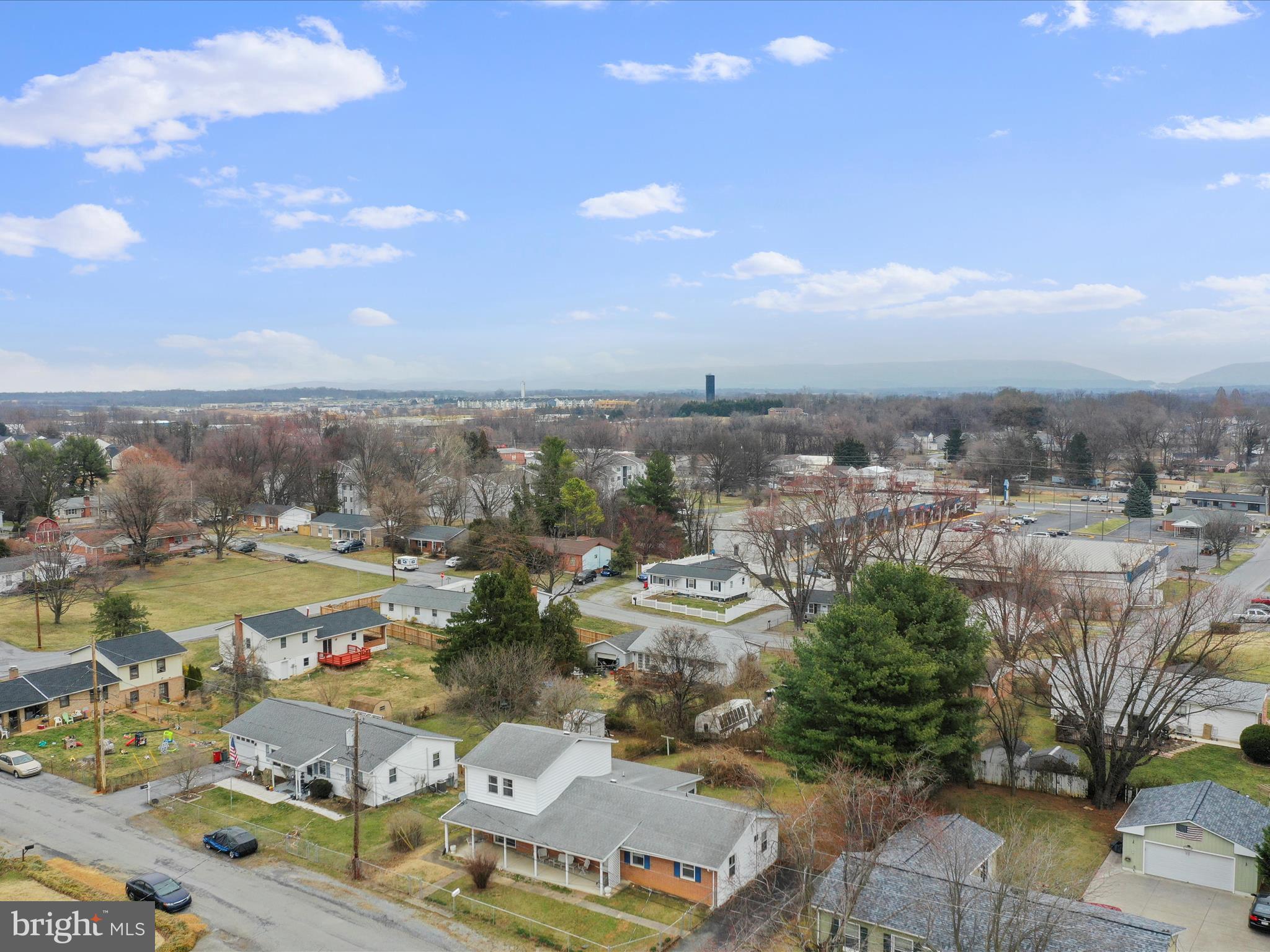 ORCHARD HILLS - Residential