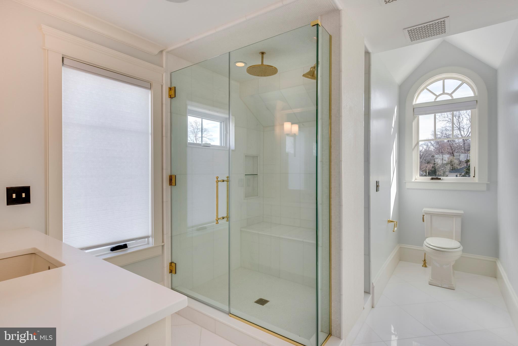 ANNAPOLIS ROADS - Residential