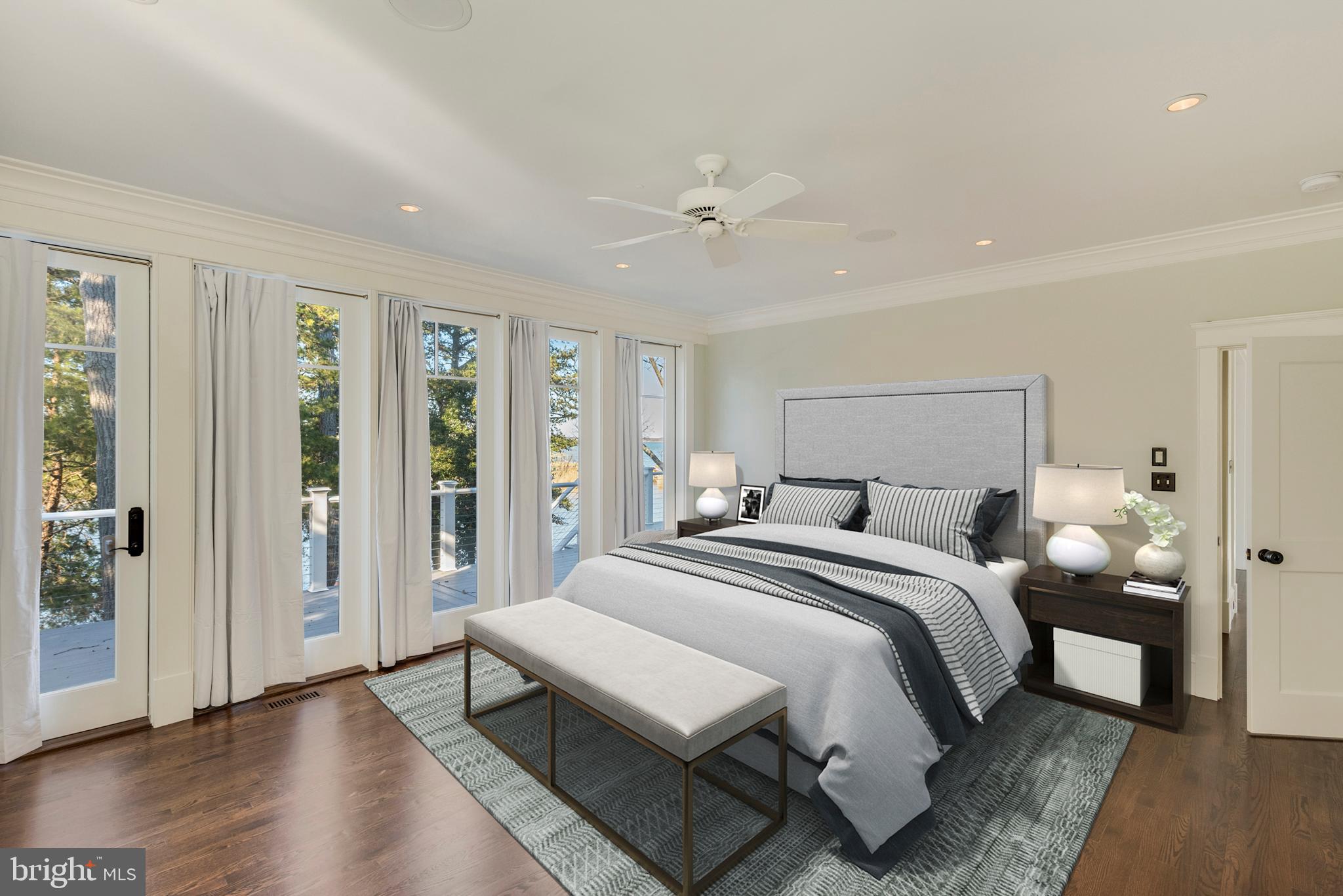 ANNAPOLIS ROADS - Residential