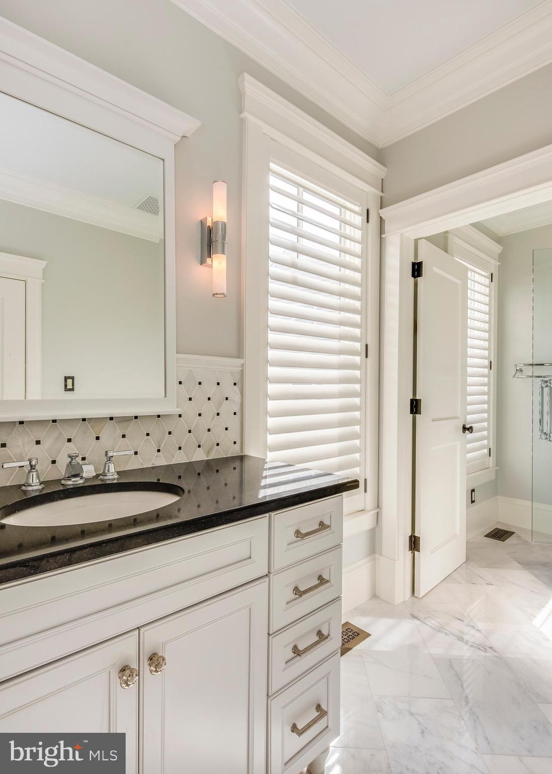 ANNAPOLIS ROADS - Residential