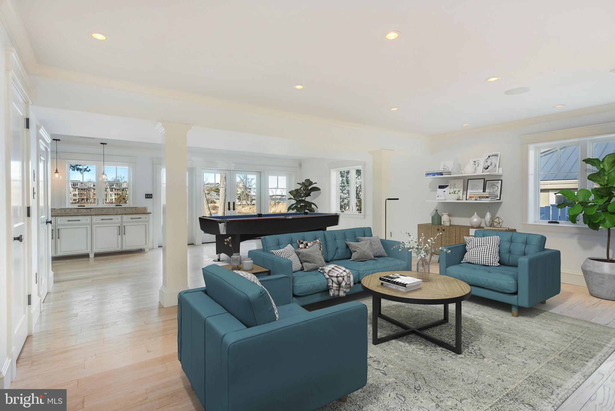 ANNAPOLIS ROADS - Residential