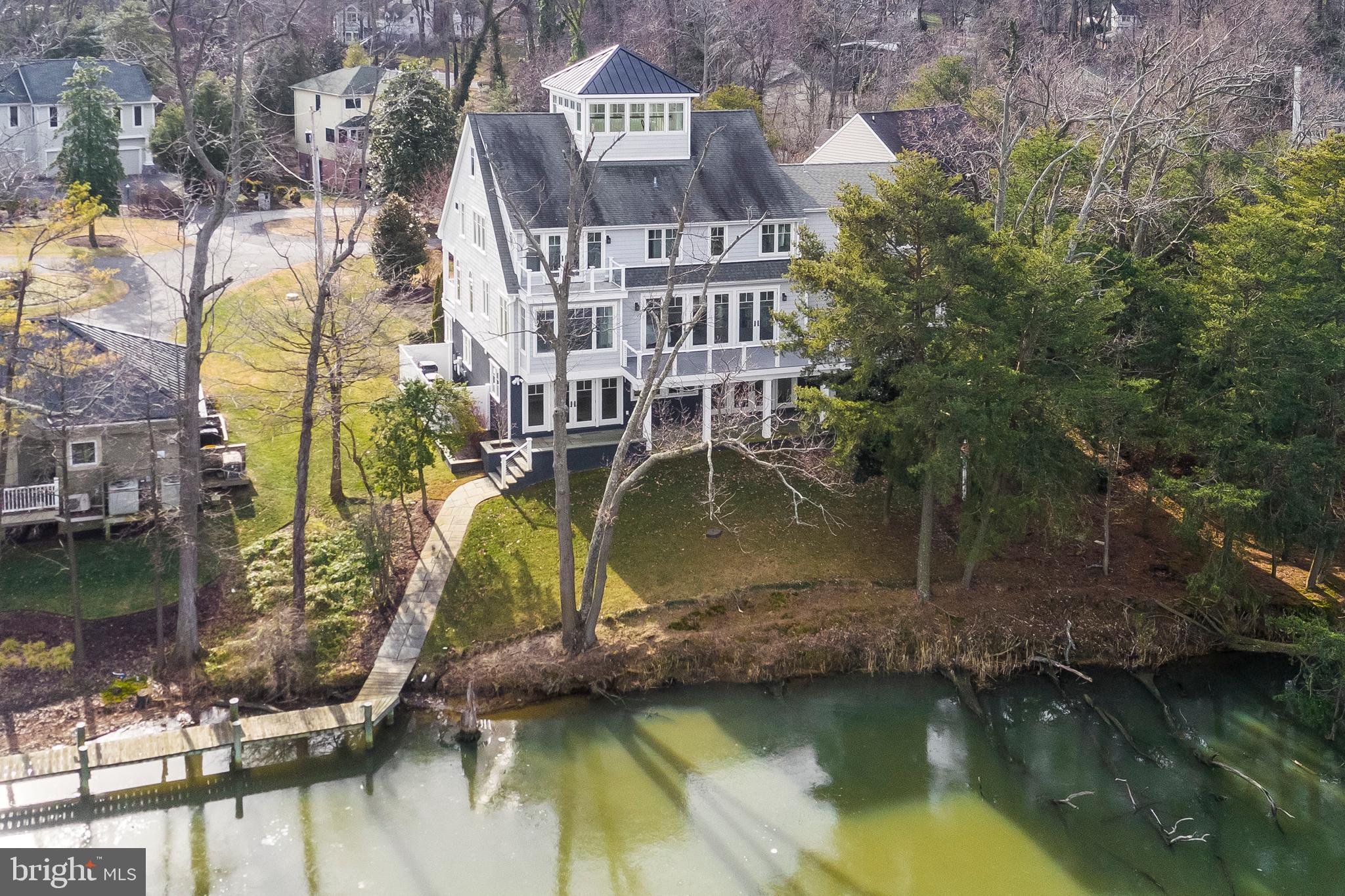 ANNAPOLIS ROADS - Residential