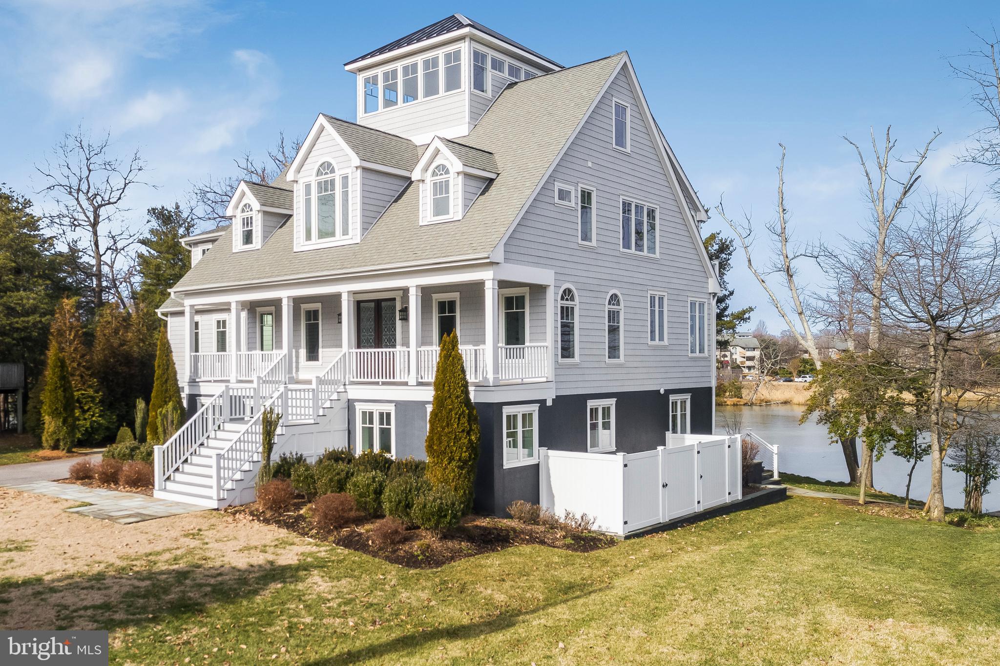 ANNAPOLIS ROADS - Residential